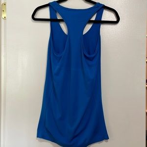 Fabletics racerback tank Size Medium